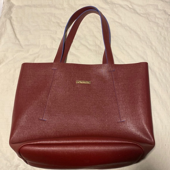 Oscar De La Renta 47 Bag Tote - Picture 1 of 2